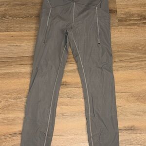 lululemon athletica Gray Cropped Ankle Pants